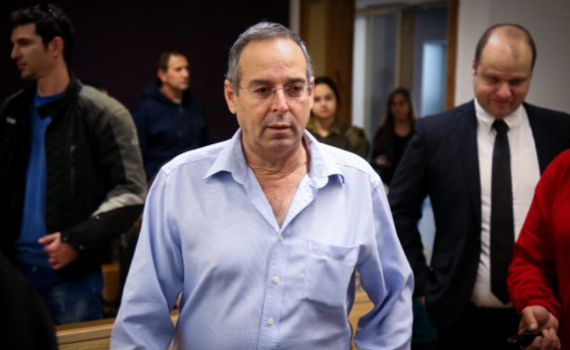 המועמדים שחזרו מחדרי החקירות ללשכת ראש העיר