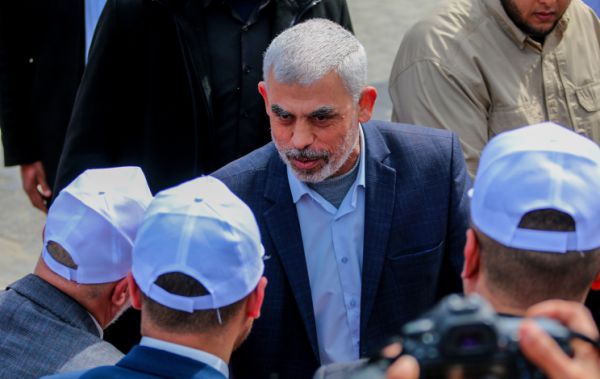 המומחה מסביר: האם סינוואר באמת ברח למצרים?