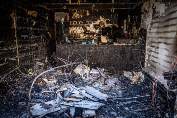 המשטרה פיענחה את הצתת חנות האופניים בתל אביב