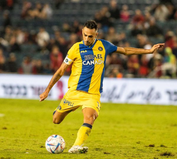 כפסע מאליפות: מכבי תל אביב ניצחה במשחק העונה