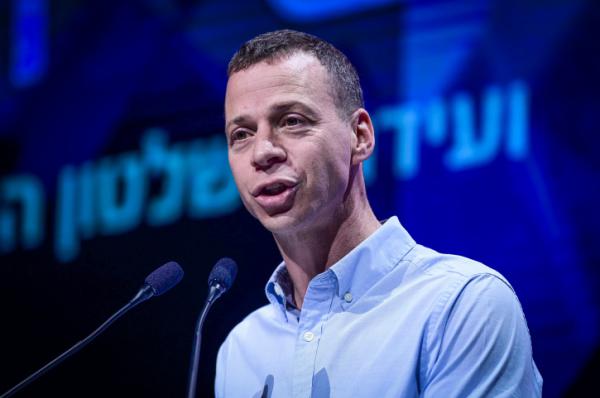 עמית סגל יוצא להגנת איילת שקד: "אני ראיינתי"