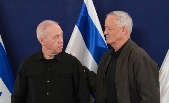 גנץ קבע הצהרה במקביל לגלנט ונאלץ לבטל