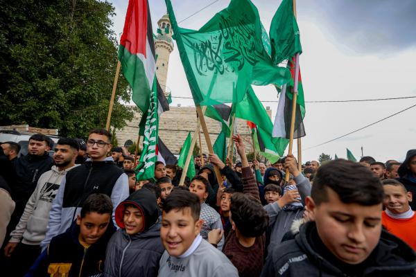 האלוף במיל' הטיח בנתניהו: עושה הכל בשביל לטרפד עסקה