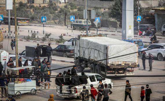 צה"ל מתאמץ להכניס סיוע הומניטרי על אף הקשיים