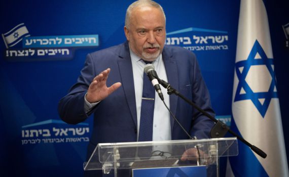 "נתניהו יפרוש לפני שתיפתח מלחמה בצפון"