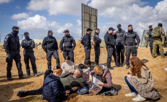 המחאה נגד הסיוע מעזה: "שפוליטיקאים לא יגיעו"