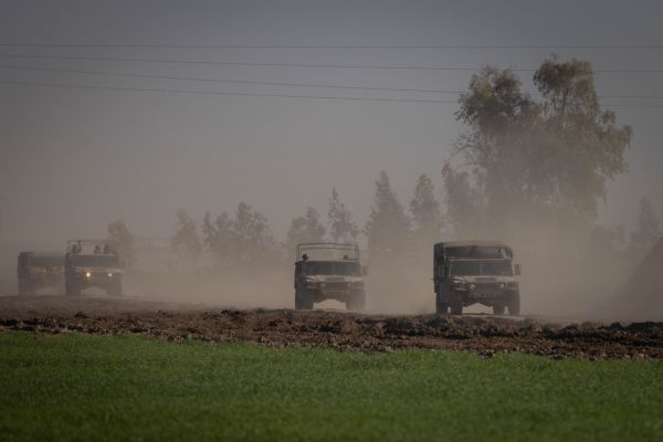 לא רק הסימים: התנועות החריגות בעזה שזיהו בישראל
