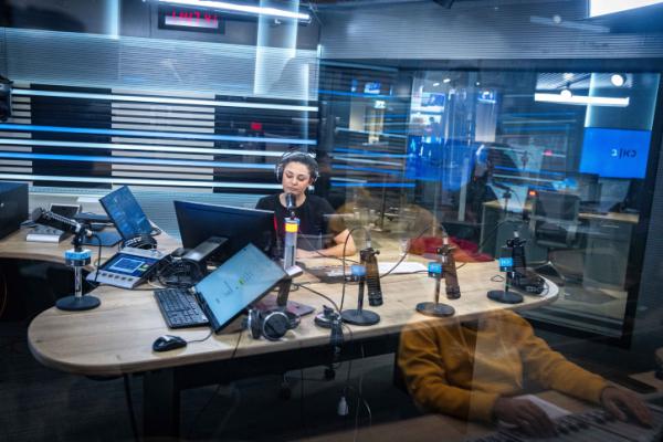 אחרי 40 שנה: אשת הרדיו הודיעה על פרישה