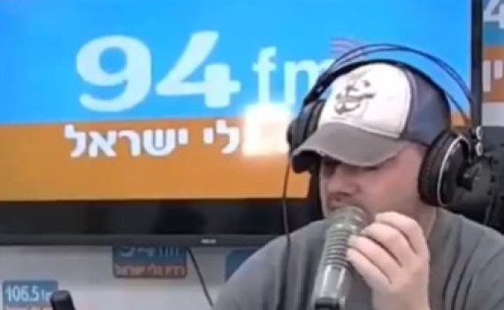 השאלה שגרמה לאייבי בנימין לגמגם? צפו