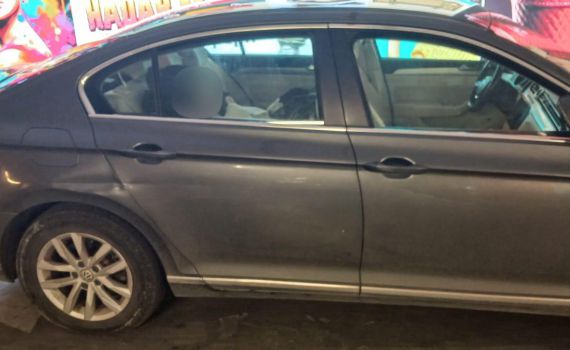 ירושלים: הפעוטה הושארה ברכב; ההורים עוכבו לחקירה