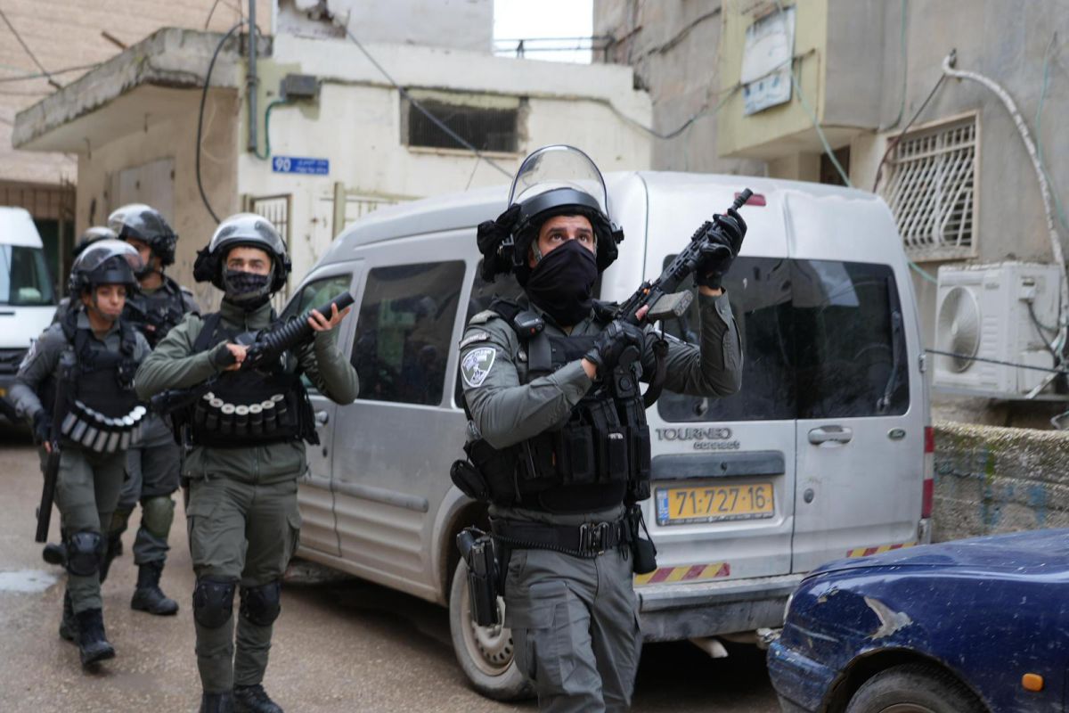 לוחמי מג"ב אטמו את ביתו של המחבל מצומת ראם