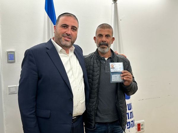 הבדואי שהציל חיילים ב-7 באוקטובר קיבל תושבות קבע