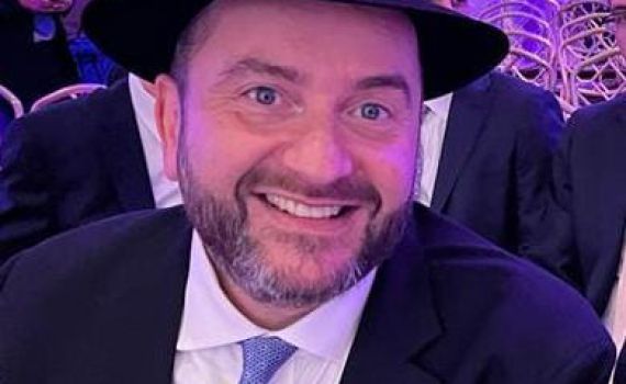 אחיין של הרבנים מבני ברק קורא לגיוס חרדים