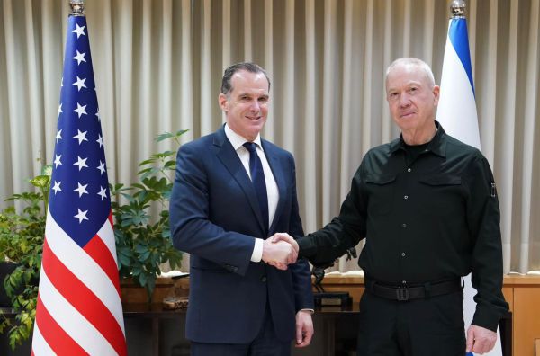 גלנט לשליח האמריקני: נרחיב את המנדט במו"מ על החטופים