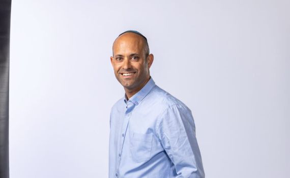 הבחירות בהר חברון: הכר את המועמד – אלירם אזולאי