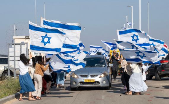מרגש: תושבי שלומית חזרו הביתה אחרי 4 חודשים