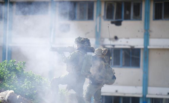 צפו: לוחמי צה"ל איתרו מנהרה עצומה ומאגרי נשק