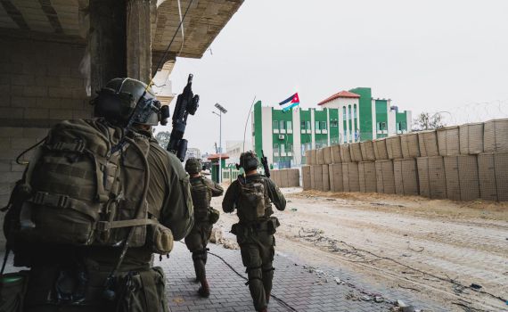 כוח מגלן זיהה מחבלים חמושים רצים לעברו ופעל