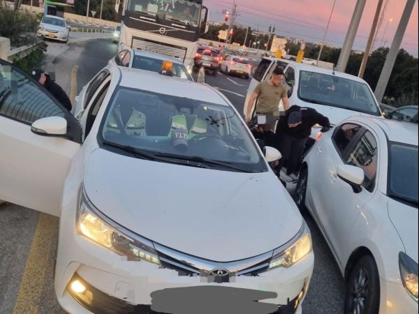 כך ניסתה חוליית שב"חים לחמוק מהמשטרה