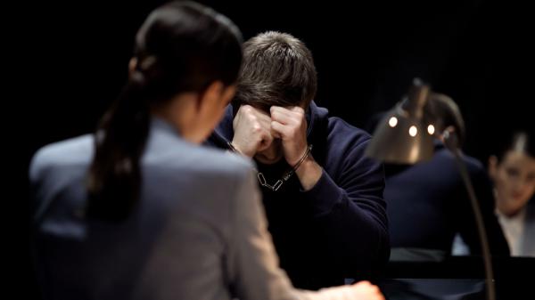 עורכת דין נתפסה מבריחה סמים מסוכנים לתוך הכלא