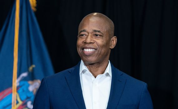 ראש עיריית ניו יורק למפגינים: "תחזירו את החטופים"