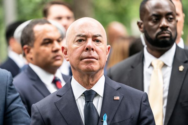 דרמה בארה"ב: השר לביטחון לאומי יודח?