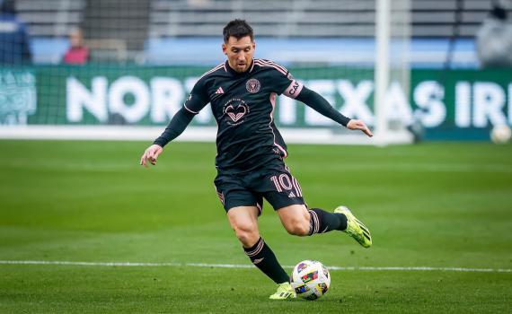 לראשונה בחייו: מסי ישחק מול קבוצת נעוריו