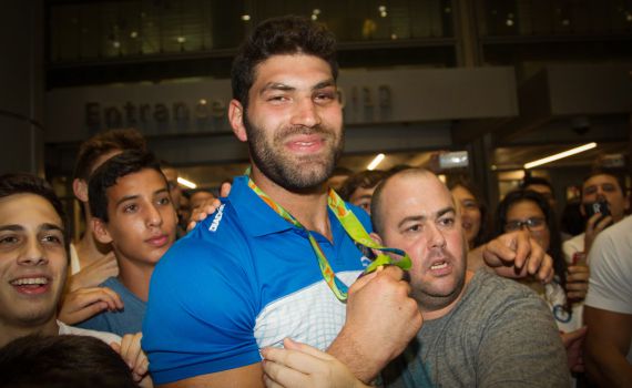 שנתיים אחרי הפרישה: הספורט החדש של אורי ששון