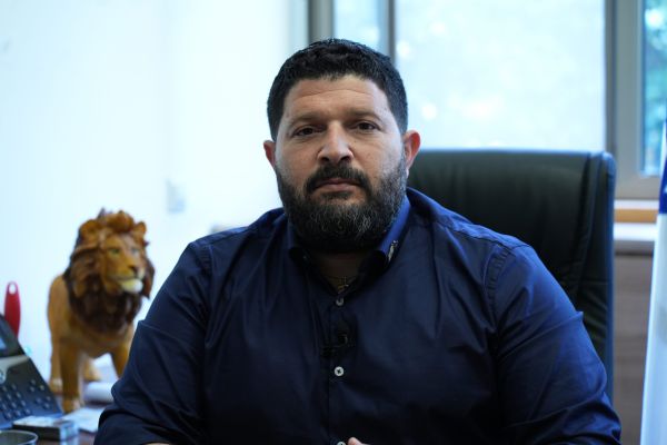 אלמוג כהן ממשיך להחרים את ההצבעות בכנסת