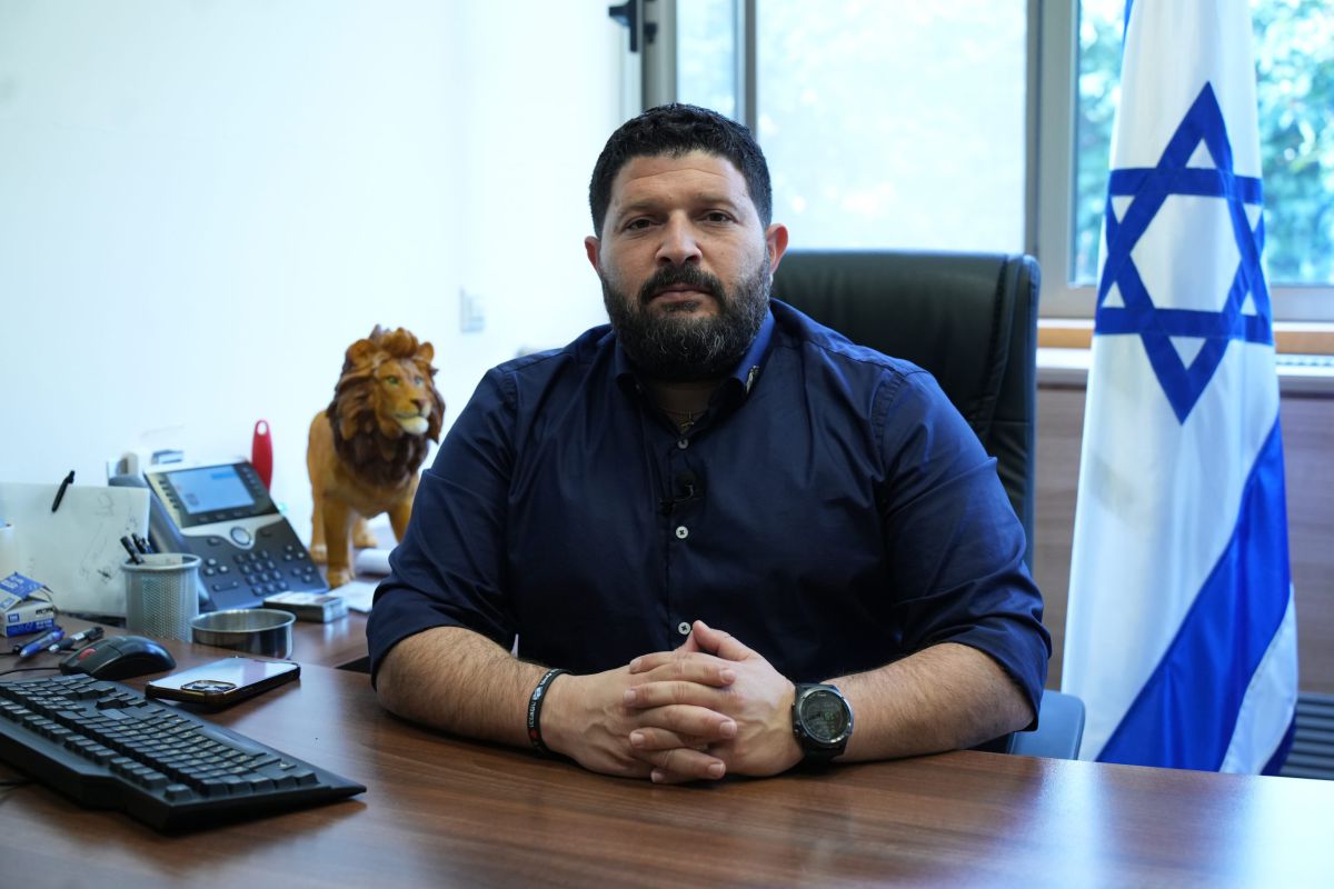 המשבר נפתר: אלמוג כהן ימונה לסגן שר, סמוטריץ' לא יתפטר