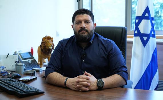 המשבר נפתר: אלמוג כהן ימונה לסגן שר, סמוטריץ' לא יתפטר