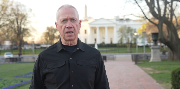 גלנט בוושינגטון: אין זכות מוסרית לעצור את המלחמה