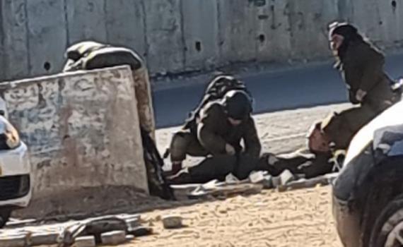 פיגוע דקירה בצומת יצהר הגדולה; המחבל חוסל