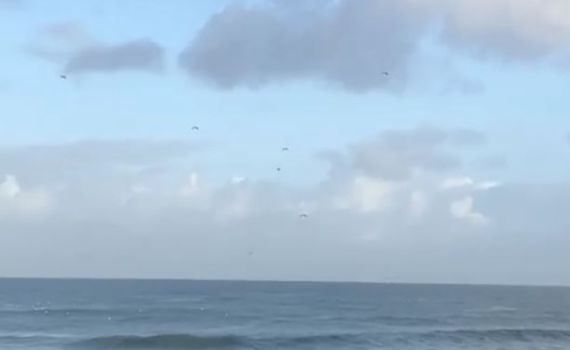 שוב פאדיחות: הסיוע לתושבי עזה נחת עמוק בים