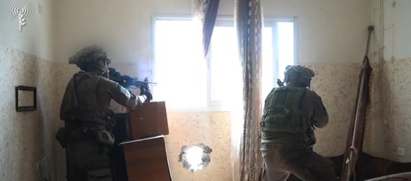 צפו: הלוחמים פשטו על לשכת הסמג"ד של חאן יונס