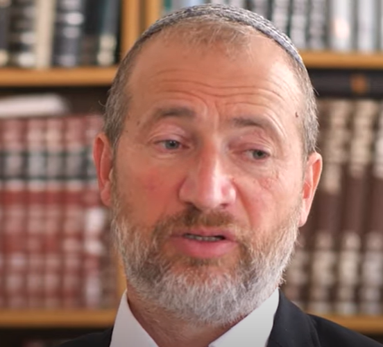 היו משאיות עם מאות גופות, והבנתי שהבנים שלי שם