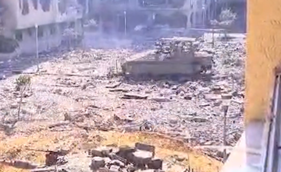 צה"ל הפך את חאן יונס לעיי חורבות. צפו בתיעוד