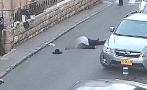 מזעזע: התעצבן בכביש על מבוגר, דחף ופצע אותו קשה