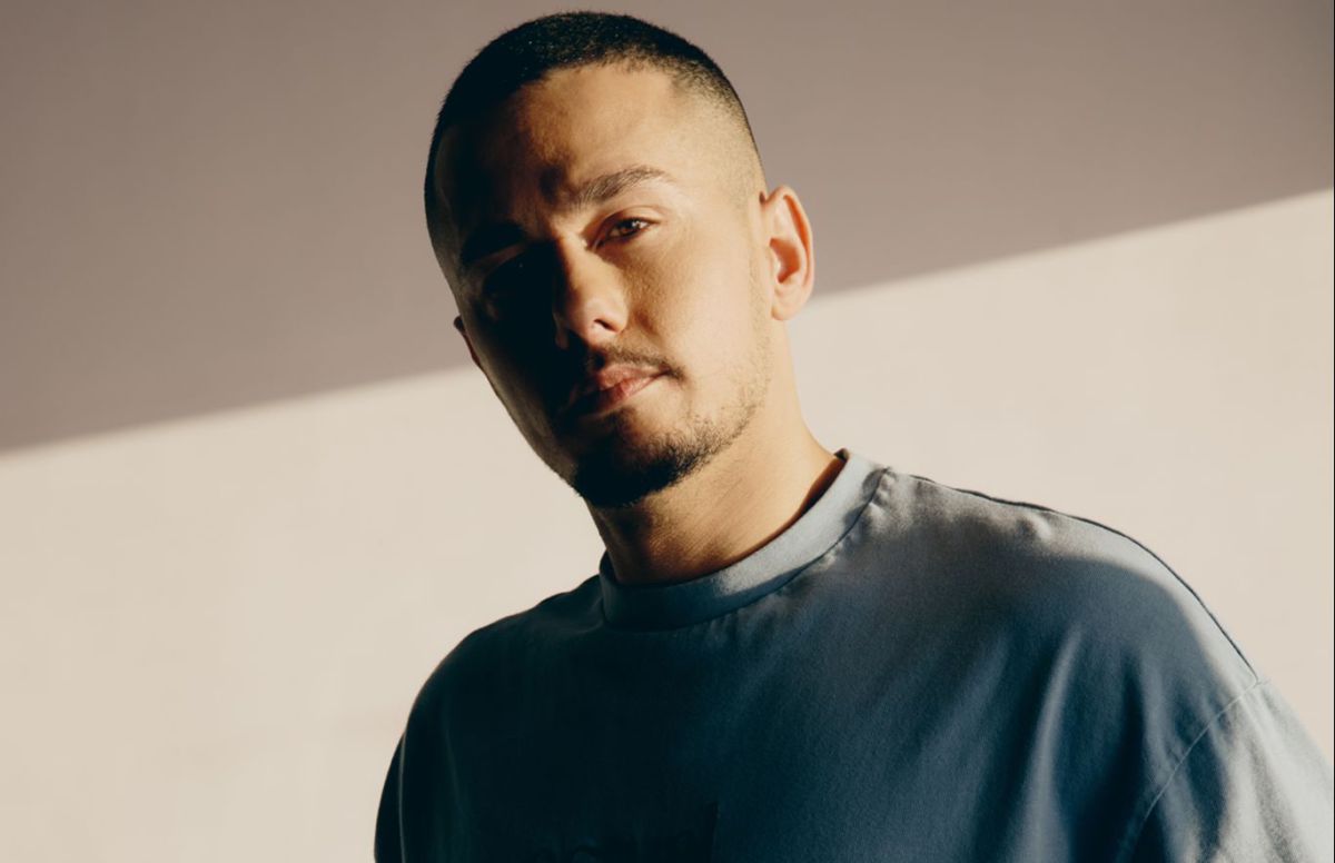 עובר בגנים: אחיה של הזמרת אודיה בסינגל בכורה