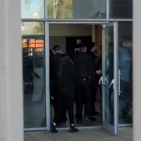 "חציית קו אדום": המשטרה עצרה עו"ד שייעץ למפגינים