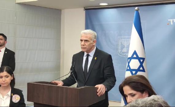 לפיד: "הניסיון למוסס גיוס חרדים – חרפה"