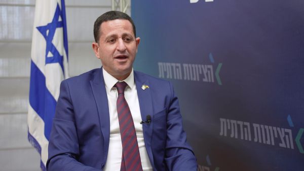 הח"כ הסרוג רותח: דובר צה"ל משקר ומטעה את הציבור