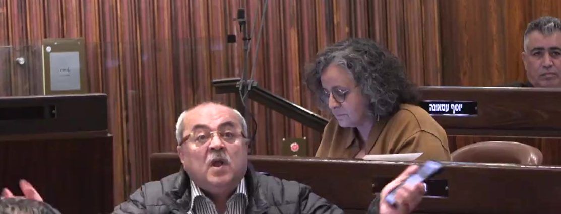 עימות סוער בכנסת: "את לא שווה לנעל שלי". צפו