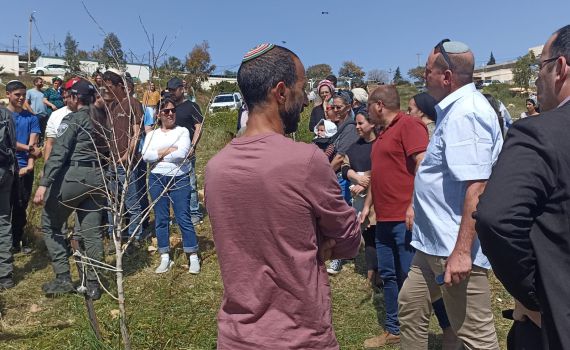 בעקבות לחץ המועצה; העקירה בנוקדים נעצרה
