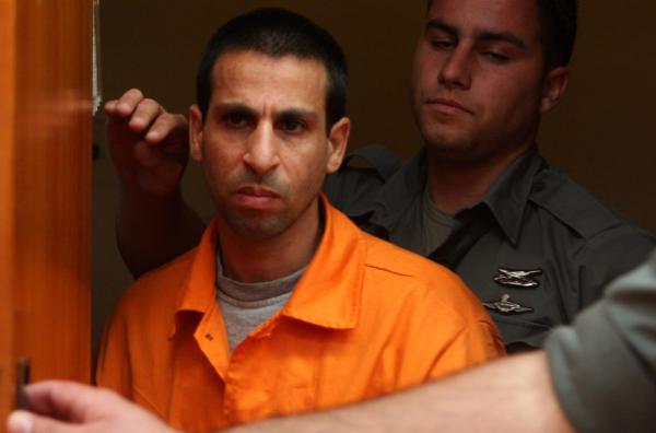 אחרי שני שליש: בני סלע מבקש שחרור מוקדם