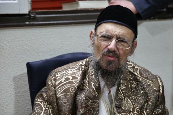 התפללו לרפואתו: הבהרה בנוגע למצבו של הרב דב קוק