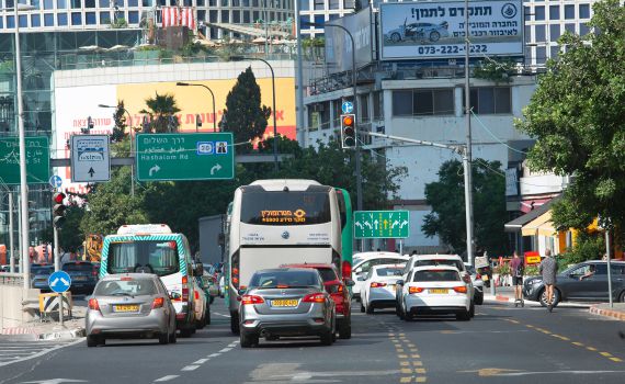 לאחר 8 שנים: דרך בגין בתל אביב תיפתח לתנועה