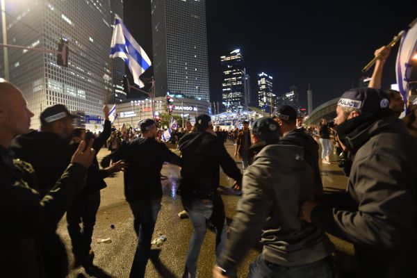 המינוי שמרתיח את המחאה: מפקד חדש לתחנת ת"א דרום