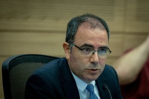 תגובת הממשלה: עד גיל לימון, כל היועמ"שים תמכו בסגירת גל"צ