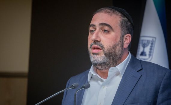 תושבים מיו"ש פנו לדרעי: "ארבל לא ראוי לכהן כשר"